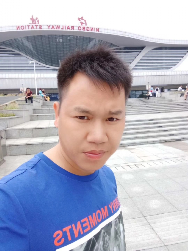 笑对人生的第一张照片--香港基督教相亲网