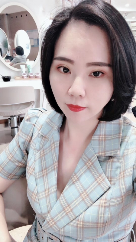 固执的第一张照片--香港基督教相亲网