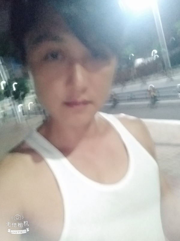 弟弟的第一张照片--香港基督教相亲网