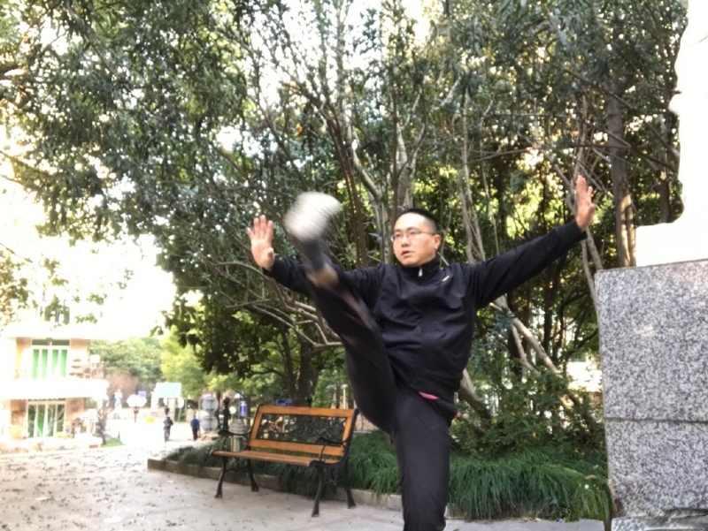 自故深情好受伤的第三张照片--香港基督教相亲网
