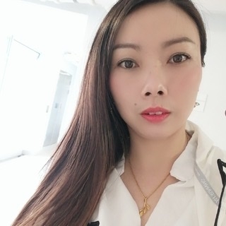 粉色蝴蝶結的第一张照片--香港基督教相亲网