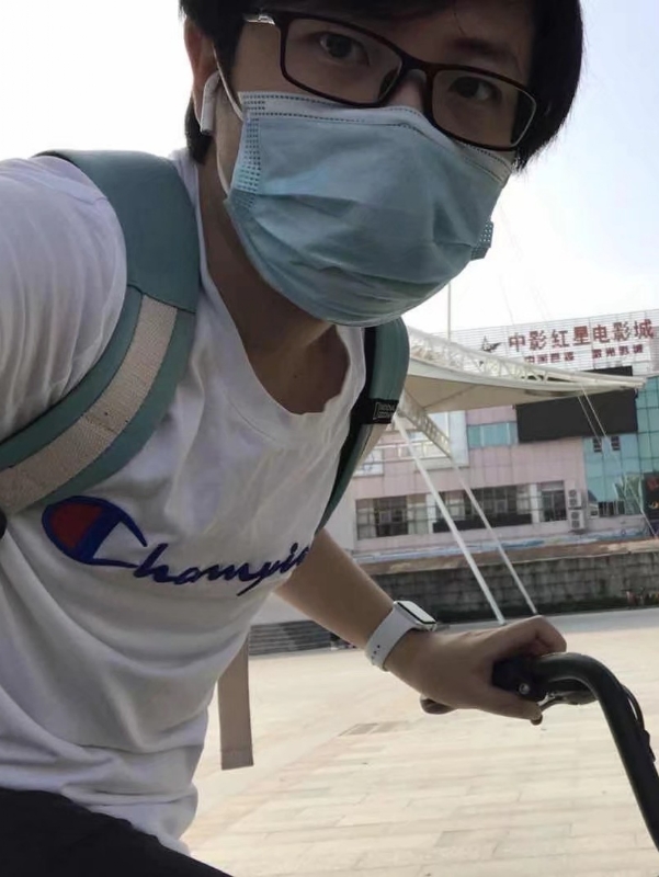 丁先生的第二张照片--香港基督教相亲网