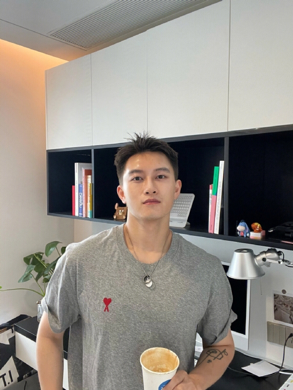 月光之下的第二张照片--香港基督教相亲网