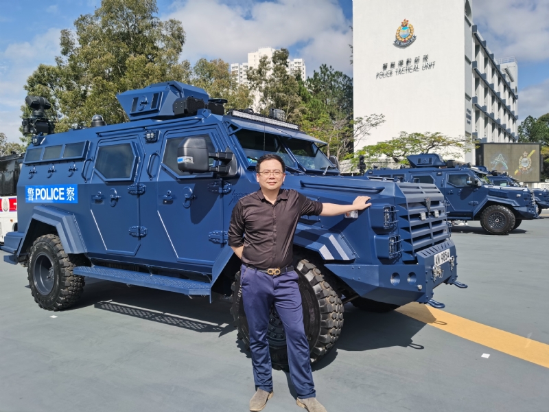 司馬老毅的第一张照片--香港基督教相亲网